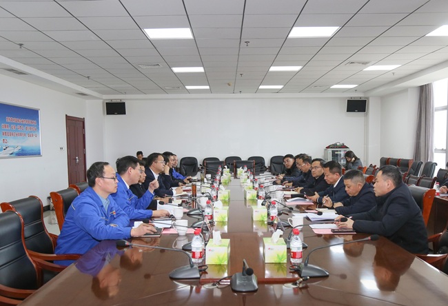 黔西南州委書記陳昌旭一行到萬(wàn)基控股集團(tuán)調(diào)研